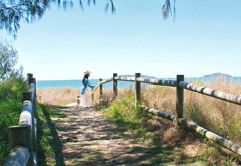 Ocean International Hotel - Accommodation QLD 2