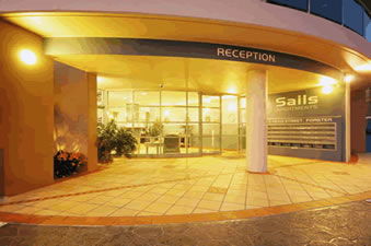 Sails Apartments - Accommodation QLD 9