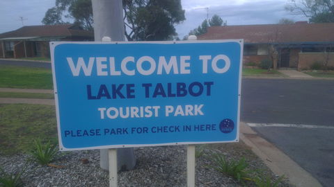 Lake Talbot Tourist Park - Accommodation QLD 2