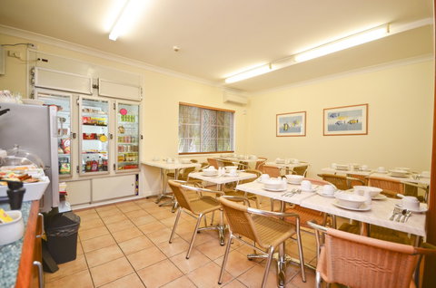 Reef Palms - Accommodation QLD 4