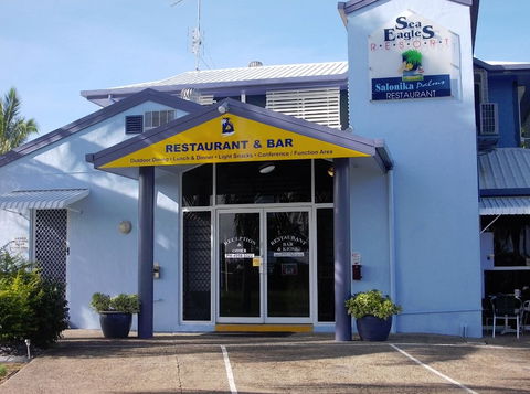 SeaEagles Beach Resort - Accommodation QLD 1