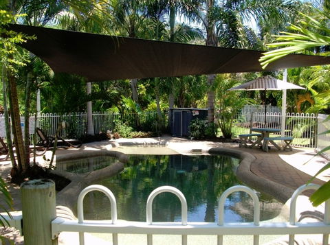 SeaEagles Beach Resort - Accommodation QLD 2