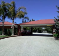 Golden Chain Border Gateway Motel - Accommodation QLD
