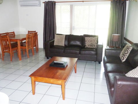 The Shores Holiday Apartments - Accommodation QLD 3