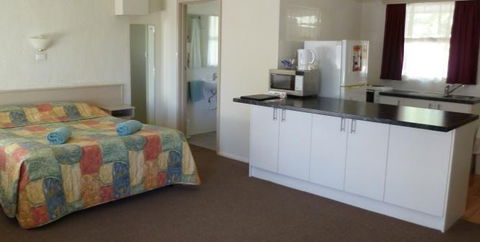 Alice Motor Inn - Accommodation QLD 4