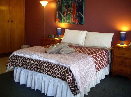 Doveton VIC Accommodation QLD