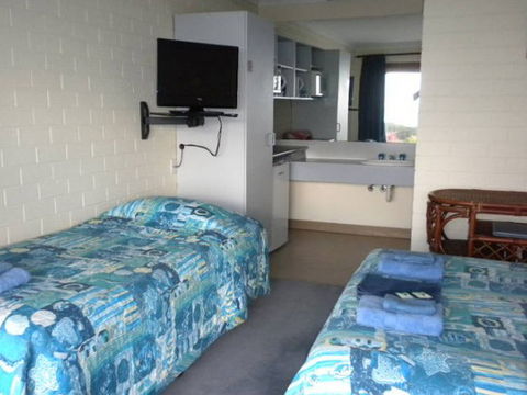 Skenes Creek Lodge Motel - Accommodation QLD 3