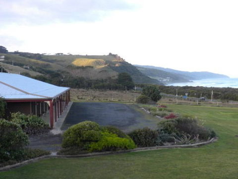 Skenes Creek Lodge Motel - Accommodation QLD 4