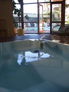 Indian Ocean Hotel - Accommodation QLD 4