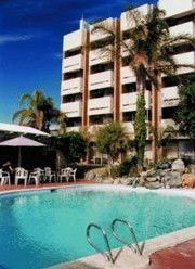 Indian Ocean Hotel - Accommodation QLD 8