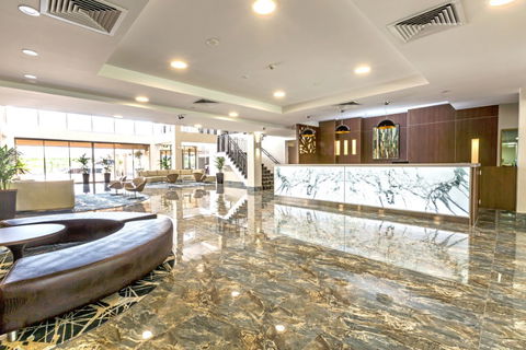 Ramada Hotel Hope Harbour - Accommodation QLD 1