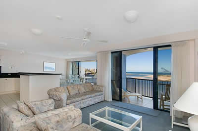 Windward Passage, Golden Beach - Accommodation QLD 13
