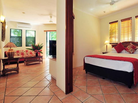 Martinique On Macrossan - Accommodation QLD 3