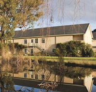 Peel Manor House - Accommodation QLD