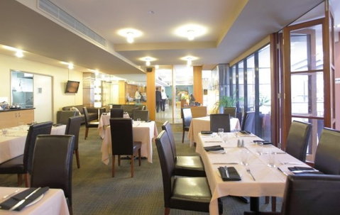 Mounts Bay Waters Apartments - Accommodation QLD 5