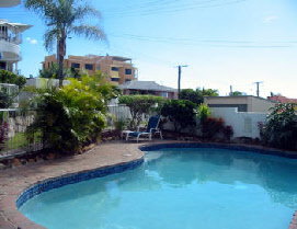 Estoril On Moffat Holiday Apartments - Accommodation QLD 1