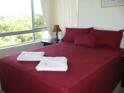 Estoril On Moffat Holiday Apartments - Accommodation QLD 6