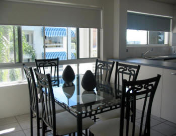 Estoril On Moffat Holiday Apartments - Accommodation QLD 9