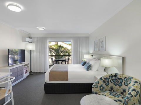 Oaks Oasis - Accommodation QLD 5