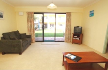 Nautilus Apartments Merimbula - Accommodation QLD 8