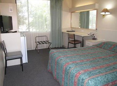 Beelbangera ACT Accommodation QLD