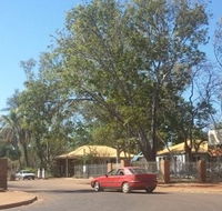 Outback Caravan Park - Accommodation QLD