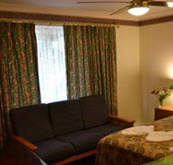Palms Bed and Breakfast - Accommodation QLD