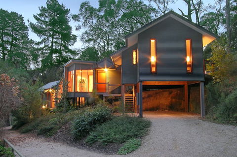 Cladich Pavilions - Accommodation QLD 0