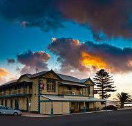 Arno Bay Hotel - Accommodation QLD