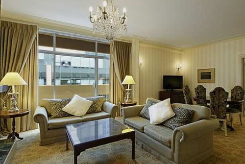 Parmelia Hilton - Accommodation QLD 2