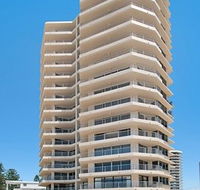 Beachside Tower - Accommodation QLD