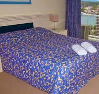 Surfers Mayfair - Accommodation QLD
