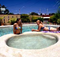 Mackay Motor Inn - Accommodation QLD