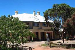 Hawker Hotel Motel - Accommodation QLD 0