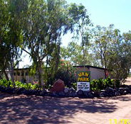 Threeways Roadhouse Tourist Park - Accommodation QLD