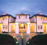 Palais Royale - Accommodation QLD