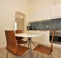 Playford Lodge - Accommodation QLD