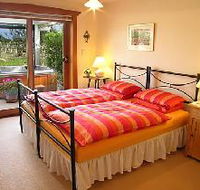 Stephanette's Cottage - Accommodation QLD