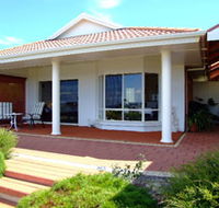 Close Encounters Bed and Breakfast - Accommodation QLD