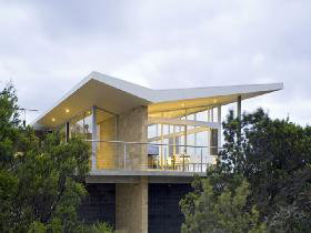 The Glasshouse - Accommodation QLD 0