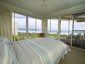 Malibu Lodge - Accommodation QLD 0