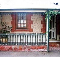 The Lion Cottage - Accommodation QLD