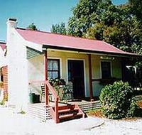 Trinity Cottage - Accommodation QLD