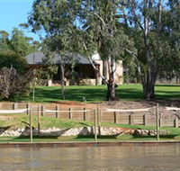 Roonka Riverfront Cottages - Accommodation QLD