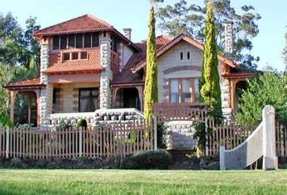 Marble Lodge - Accommodation QLD 1