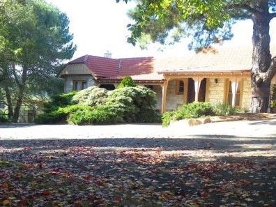 Marble Lodge - Accommodation QLD 4