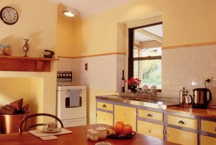 Walnut Cottage - Accommodation QLD 3