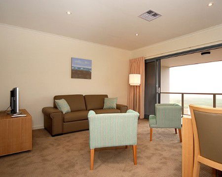 Links Lady Bay Golf Resort - Accommodation QLD 1