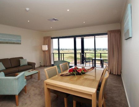 Links Lady Bay Golf Resort - Accommodation QLD 3