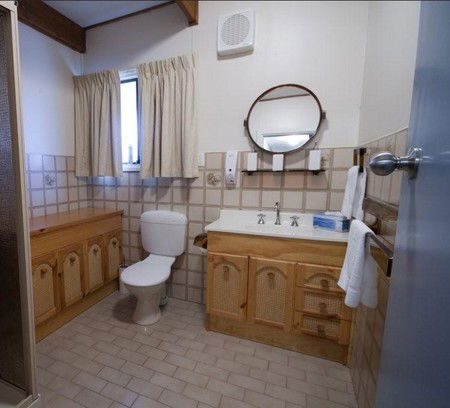 River Shack Rentals - The River Classic - Accommodation QLD 4